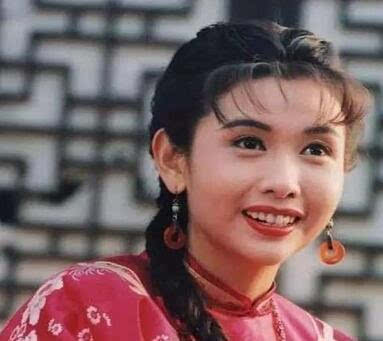 邱淑贞三女儿同框 女神的女儿没想到也是女神