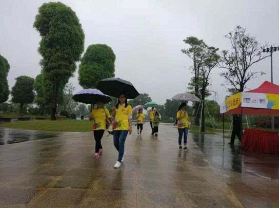 宁骏物业排名2020_宁骏物业文小龙:为业主用心守家(2)