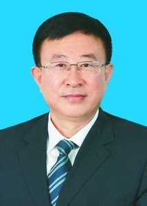 陈海波同志简历