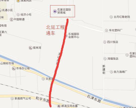 其中天山大街南延段规划为双向六车道,高新区范围内(南三环—和平路)