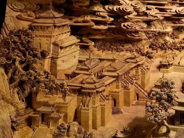 大师风采中国木雕艺术大师郑春辉及臻品欣赏