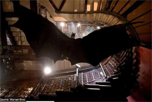 十大最好看超级英雄电影:蝙蝠侠压超人居首 钢铁侠竟不及她