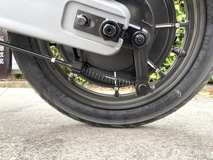 电动车后轮.