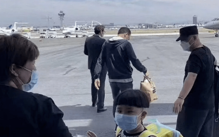 这样的亲爹真窒息