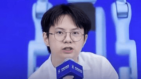 银河通用创始人王鹤回应具身智能数据争议：合成数据或模拟数据解决不了所有问题