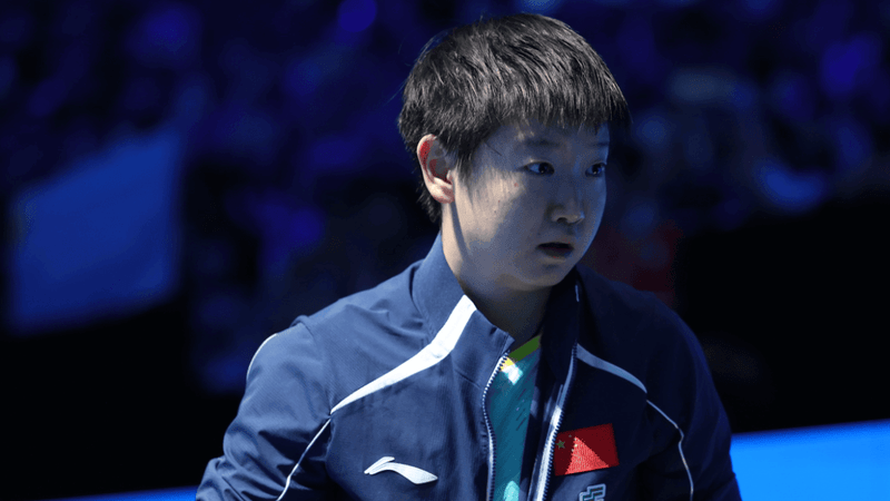 4-2！孙颖莎逆转蒯曼，两度落后强势翻盘，晋级女单决赛