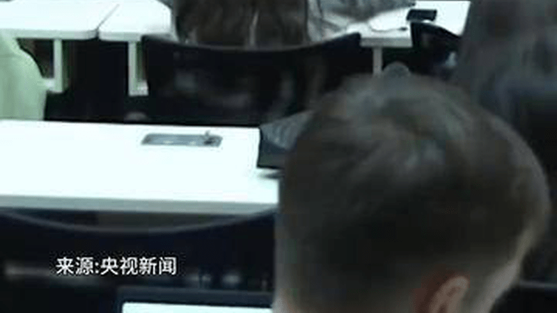 外交部回应“中国博士后遭美方约谈盘问后自杀”：已向美方提出严正交涉，敦促美方彻查此案