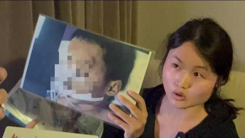 女子虐死男友3岁儿子，被判死缓，庭审时自称“忍不住”