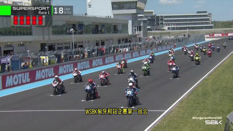 张雪机车又拿冠军了！WSBK匈牙利站：德比斯最后一圈连超2人夺冠