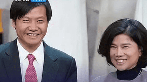雷军谈与董明珠赌约：董大姐说她要做手机，我们压力很大，所以我们做了空调