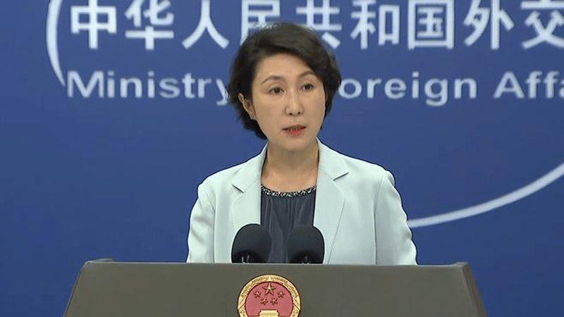 外交部：提醒有关方面 避免危险抵近中国海军舰艇防止引发海空意外