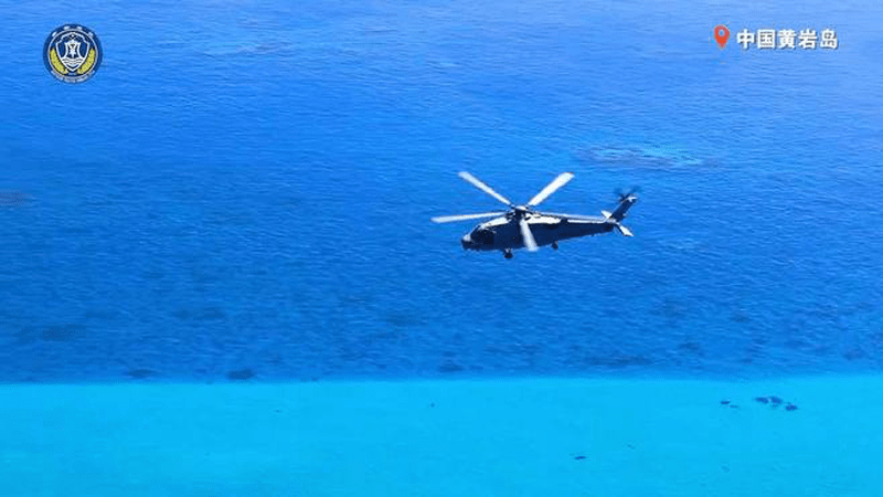 海空多视角！南部战区位黄岩岛联合演训最新画面来了