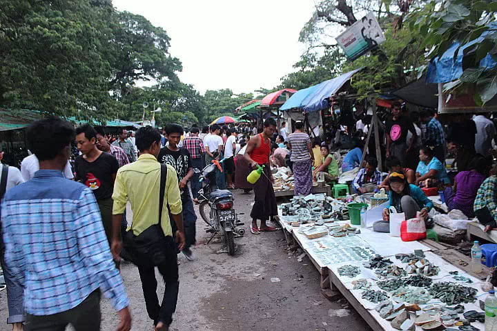 缅甸翡翠市场秘密大公开