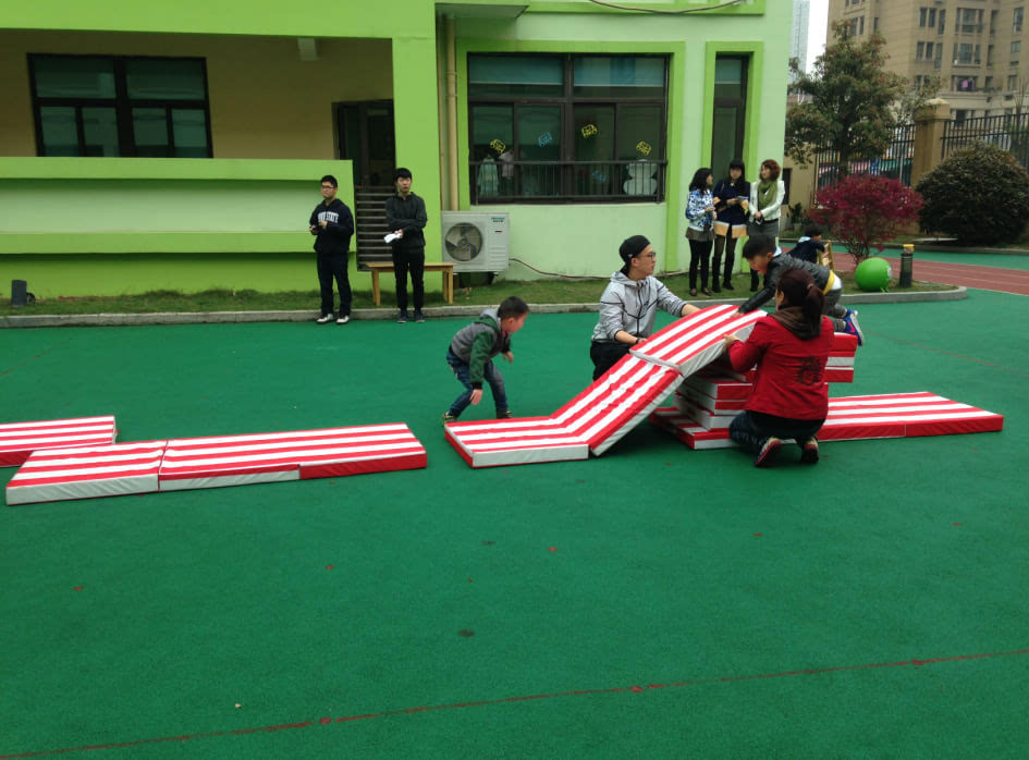 无锡市北塘区男幼儿教师一展户外体育活动风采