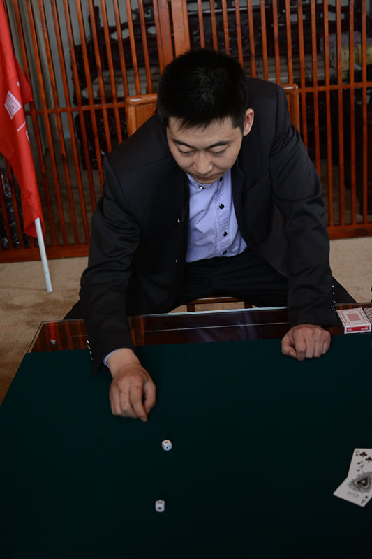 #反赌战士#侯灿在西安中财金融广角揭秘赌博