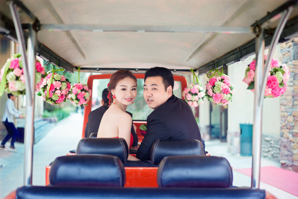 郑州举办的一场清新自然的草坪婚礼-搜狐