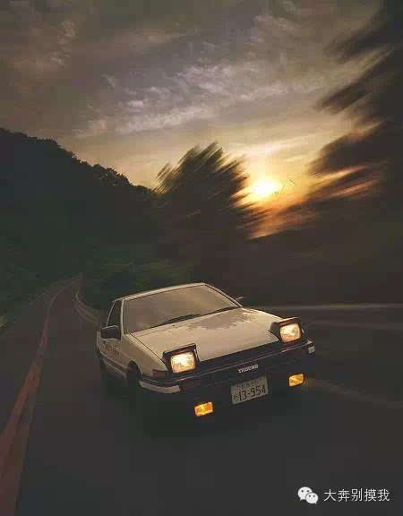 头文字d——藤原拓海的ae86