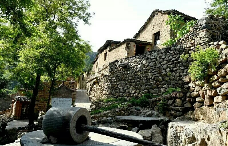 古村落奇特景观…山西盂县石家塔村