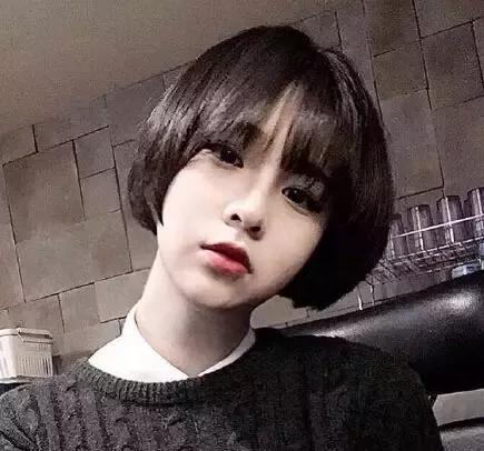 你敢留<em>齐耳短发</em>吗?夏天清凉就要这样做<em>发型</em>!|