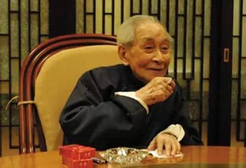 【现象】南怀瑾:不要把自己搞得一身佛气