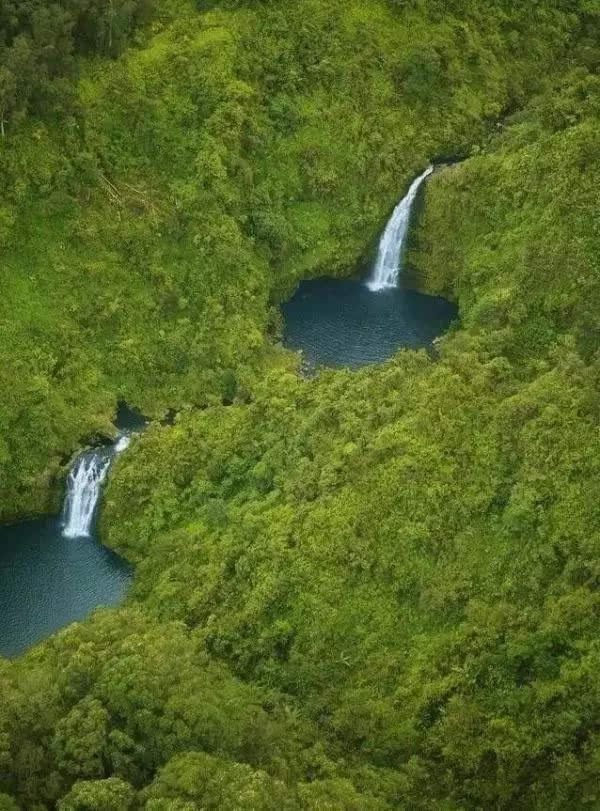 堪称绝美,高山流水神一样的意境!