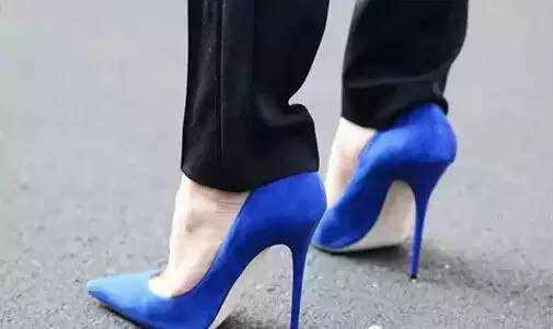 女人怎能没有一双高跟鞋?怪不得被男友说没有