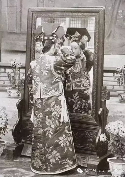 中国老照片,苏完瓜尔佳·幼兰,溥仪的母亲.