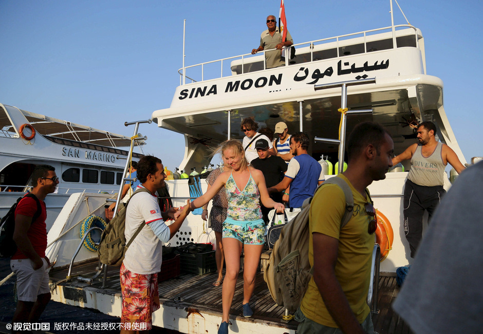 多国发布埃及旅游警告 埃官员担忧旅游业遭重