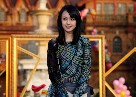 郑爽分手后不跟张翰联系:怕他女友吃醋