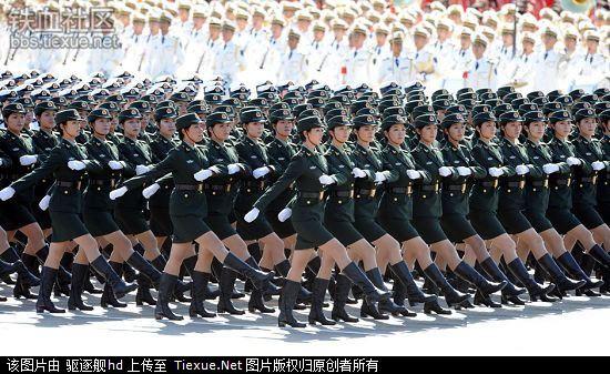 外国人评价中国阅兵:解放军不是我们能惹的上