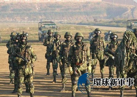 中国已成为第三大军事强国 军队人数最多