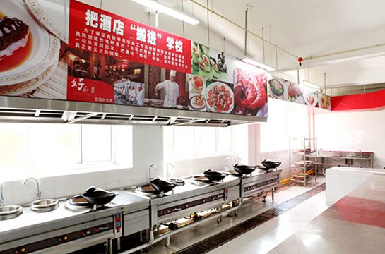 纳米体育厦门新东方烹饪学校：引领厨师职业培训新方向(图2)
