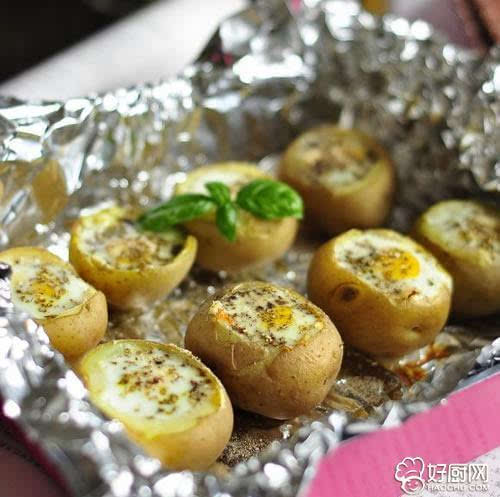 烤鹌鹑蛋小土豆