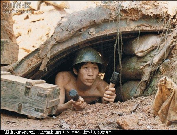 中越开战现场:越南女兵真正裸体上阵(图)