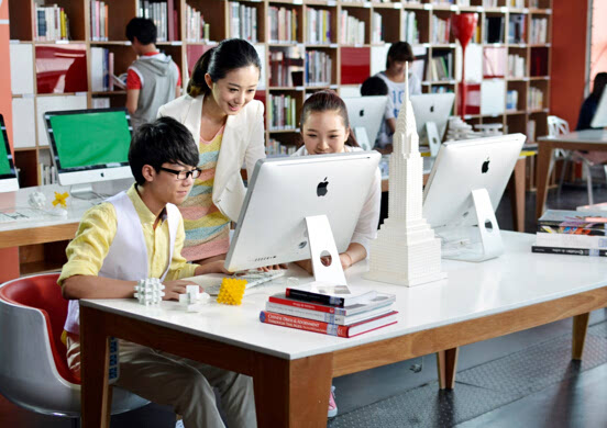 云南新华电脑学院:90后就业状况多职业教育成