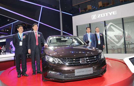 众泰纯电动汽车四杰携新品众泰Z700 大迈X5惊