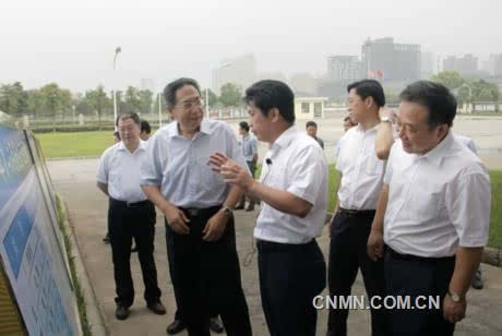 铜陵董事长_铜陵学院(2)