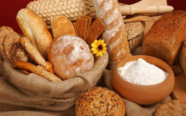 吃面包=吃化肥?烘焙粉里铝可致癌?