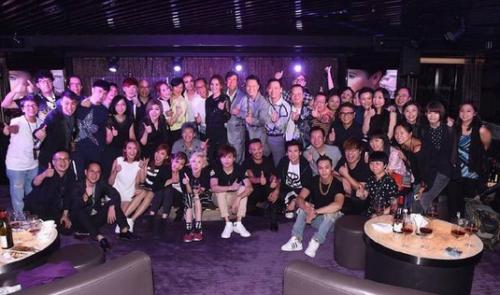 英皇办周年演唱会 明星的摇篮星光熠熠