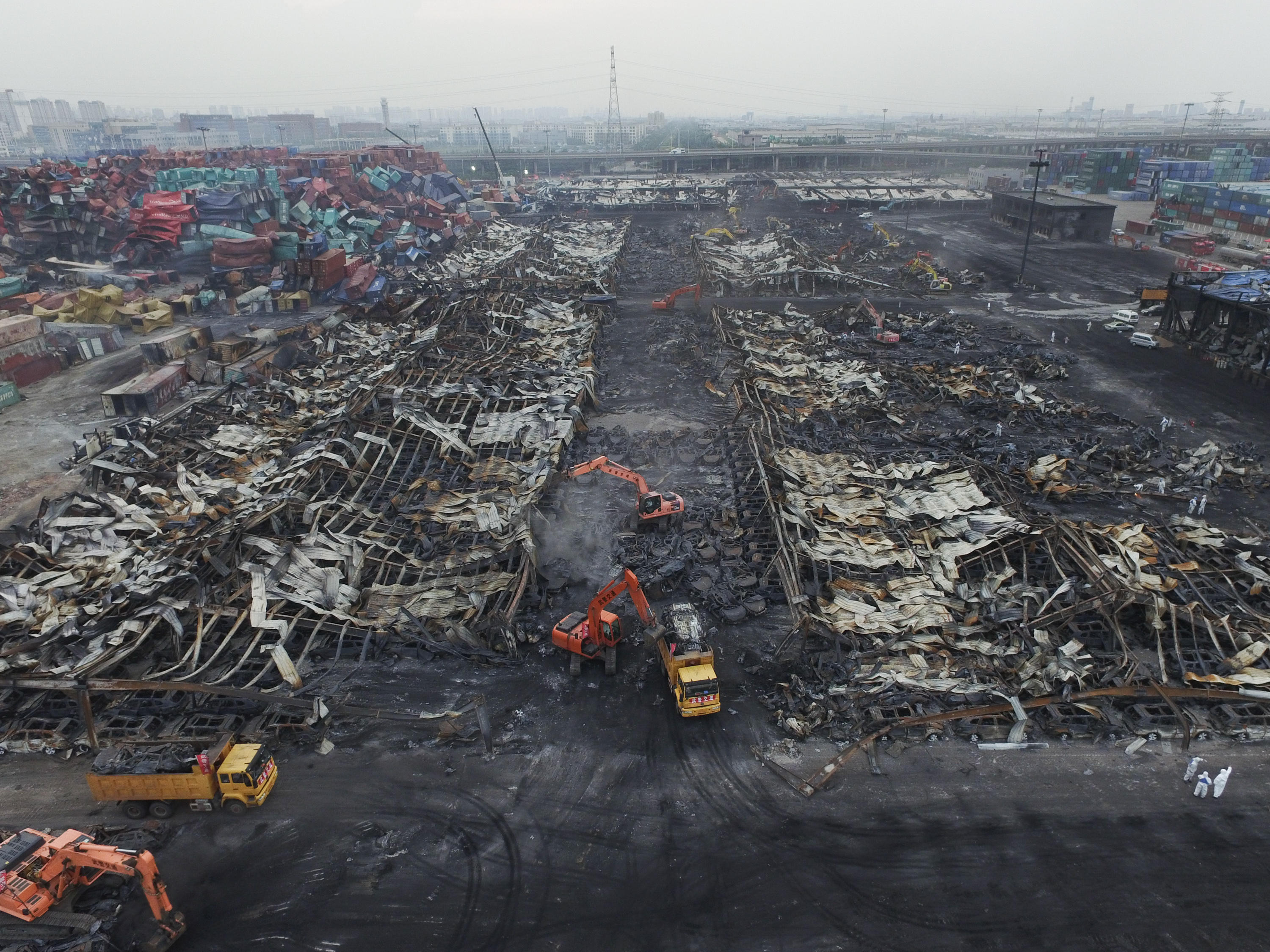 天津港爆炸遇难人数上升至129人 44人失联