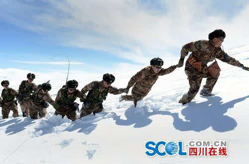 用生命捍卫的边防线 成都军区西藏岗巴边防营爱国戍边
