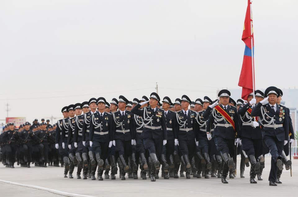 蒙古国警察总局方阵.特种警察方阵.消防装备展示.武装警察方阵.