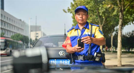 天津公众首个智能停车场试运行 推射频缴费模