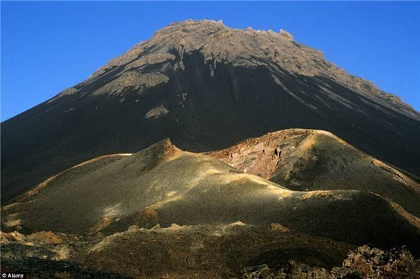 7.3万年前火山崩塌 引起250米高巨型海啸