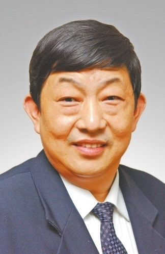 白象集团董事长_白象方便面董事长照片(3)