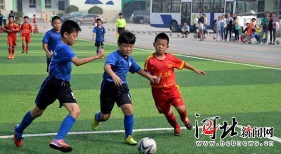 广安杯京津冀鲁小学生校园足球赛在邯郸举办