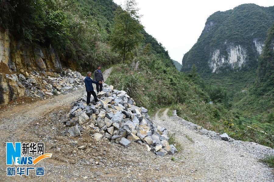 广西都安:瑶山脱贫路