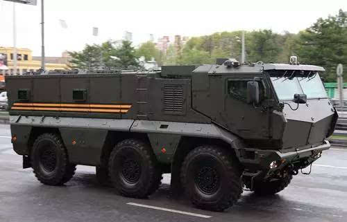 俄罗斯"台风-u"装甲车