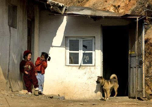实拍朝鲜农村生活现状 是不是真的很穷?