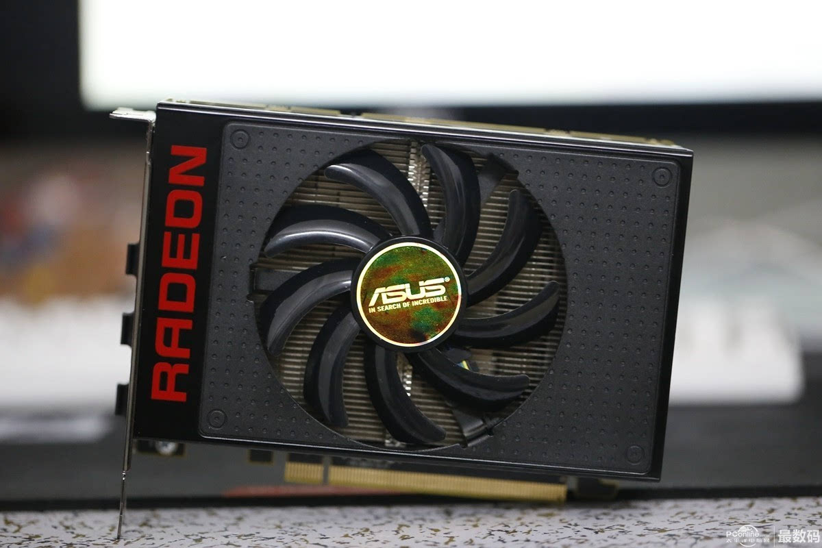 amd黑科技 华硕radeon r9 nano开箱简测